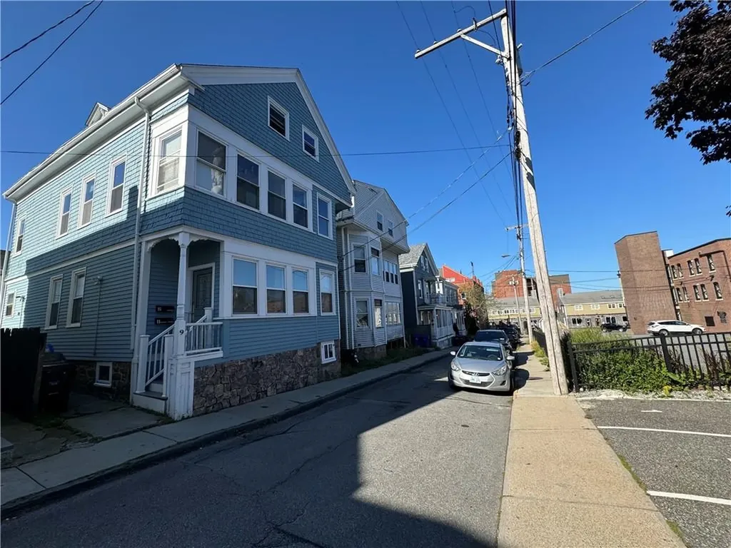 9 Ann Street Newport RI 02840