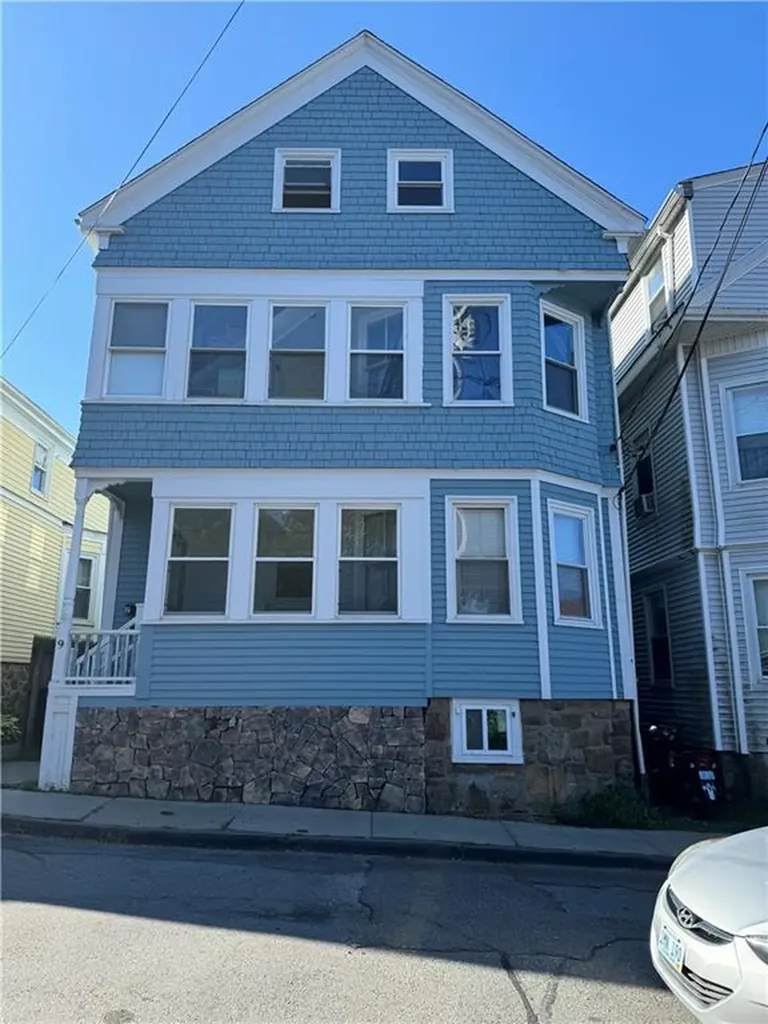 9 Ann Street Newport RI 02840