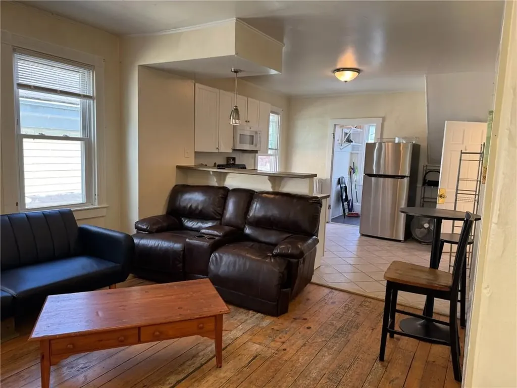 9 Ann Street Newport RI 02840