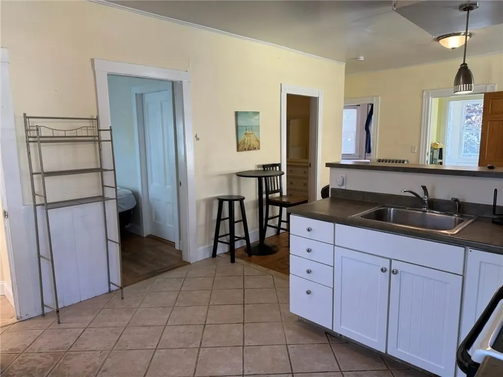 9 Ann Street Newport RI 02840