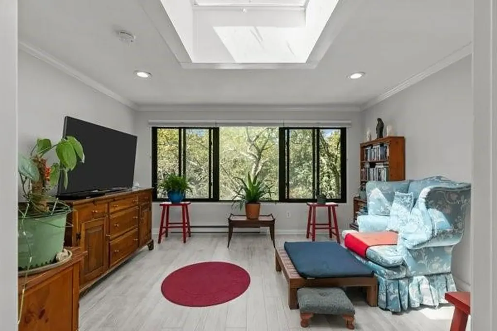 24 Camp Street Providence RI 02906