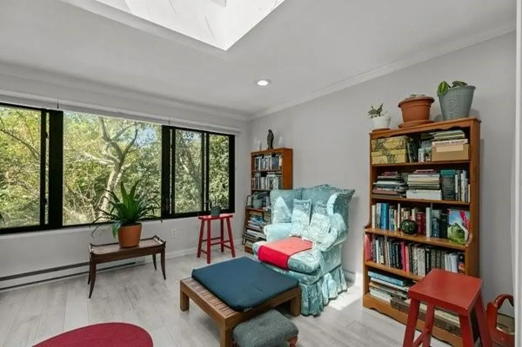 24 Camp Street Providence RI 02906