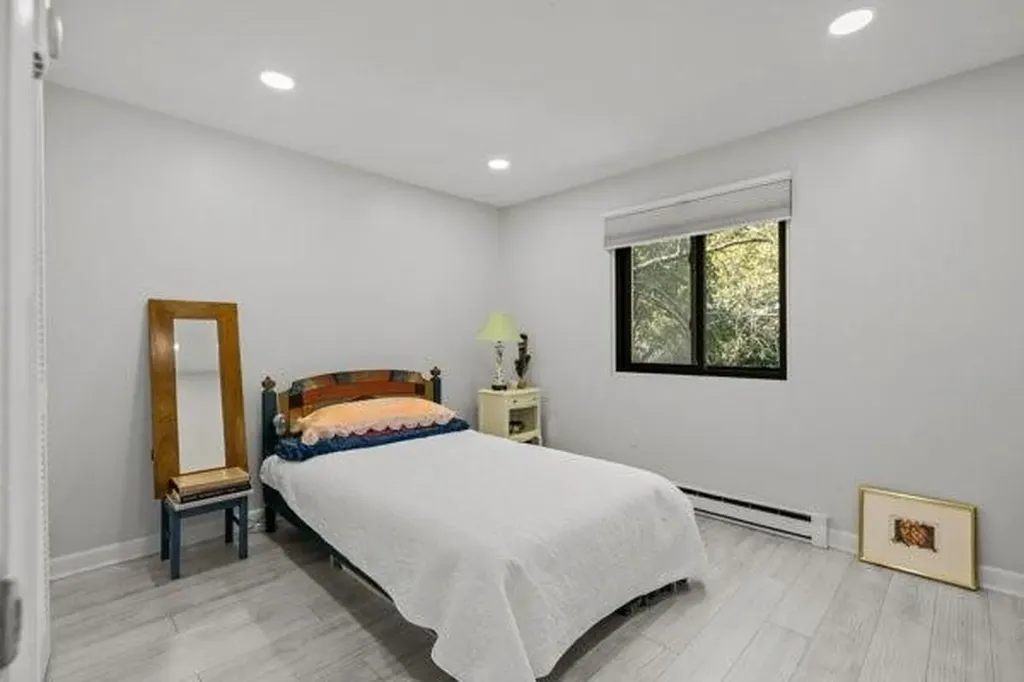 24 Camp Street Providence RI 02906