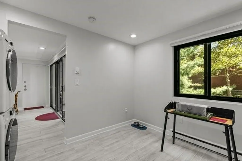 24 Camp Street Providence RI 02906