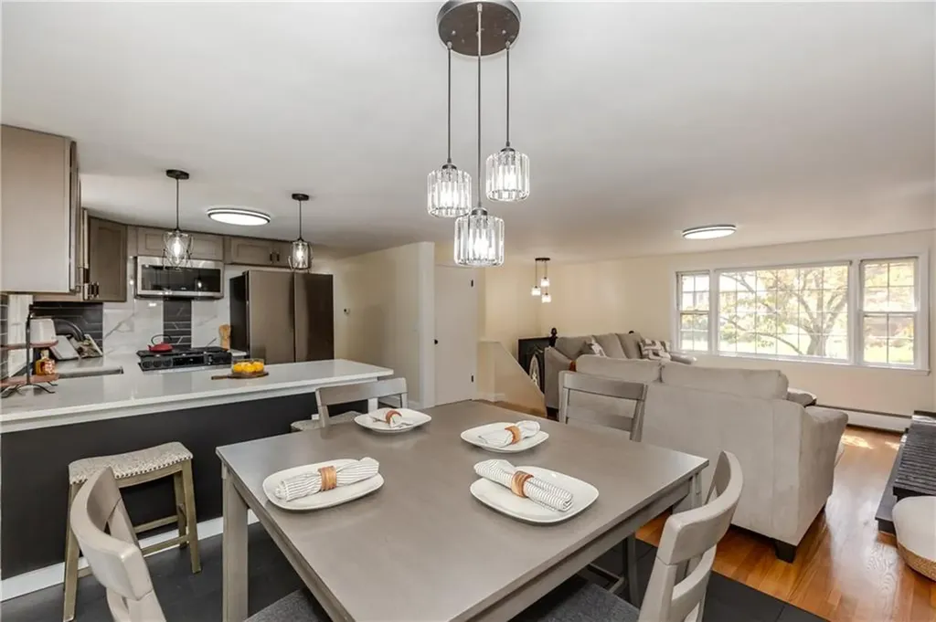 31 Cedar Drive West Warwick RI 02893