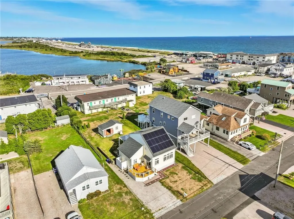 17 Montauk Avenue Westerly RI 02891