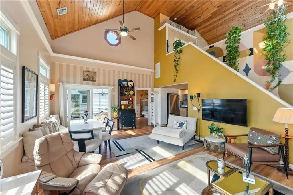 17 Montauk Avenue Westerly RI 02891