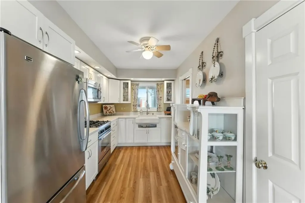 17 Montauk Avenue Westerly RI 02891