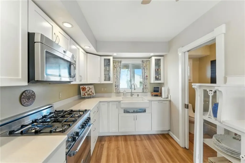 17 Montauk Avenue Westerly RI 02891
