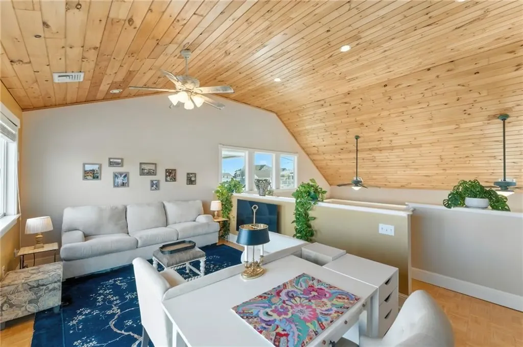 17 Montauk Avenue Westerly RI 02891