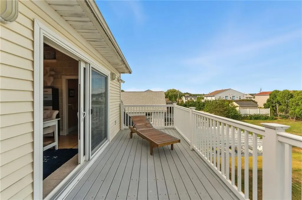 17 Montauk Avenue Westerly RI 02891