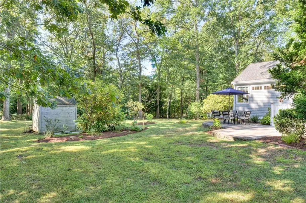 3 Echo Drive Barrington RI 02806