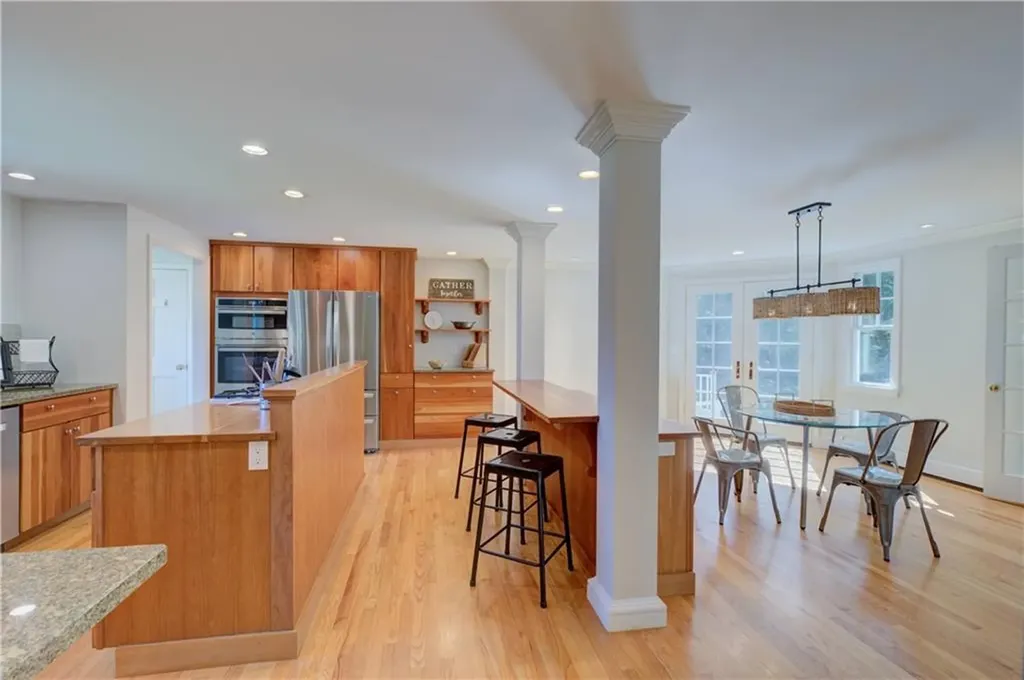 3 Echo Drive Barrington RI 02806
