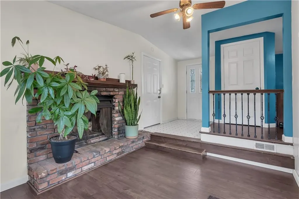 32 Wade Road Woonsocket RI 02895