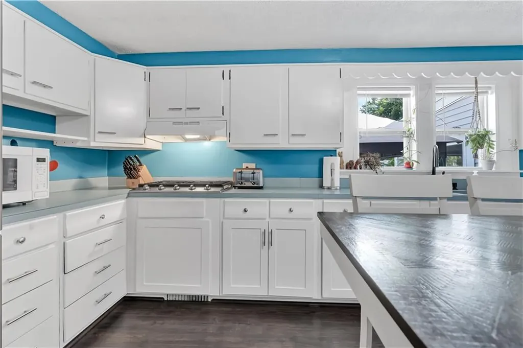 32 Wade Road Woonsocket RI 02895