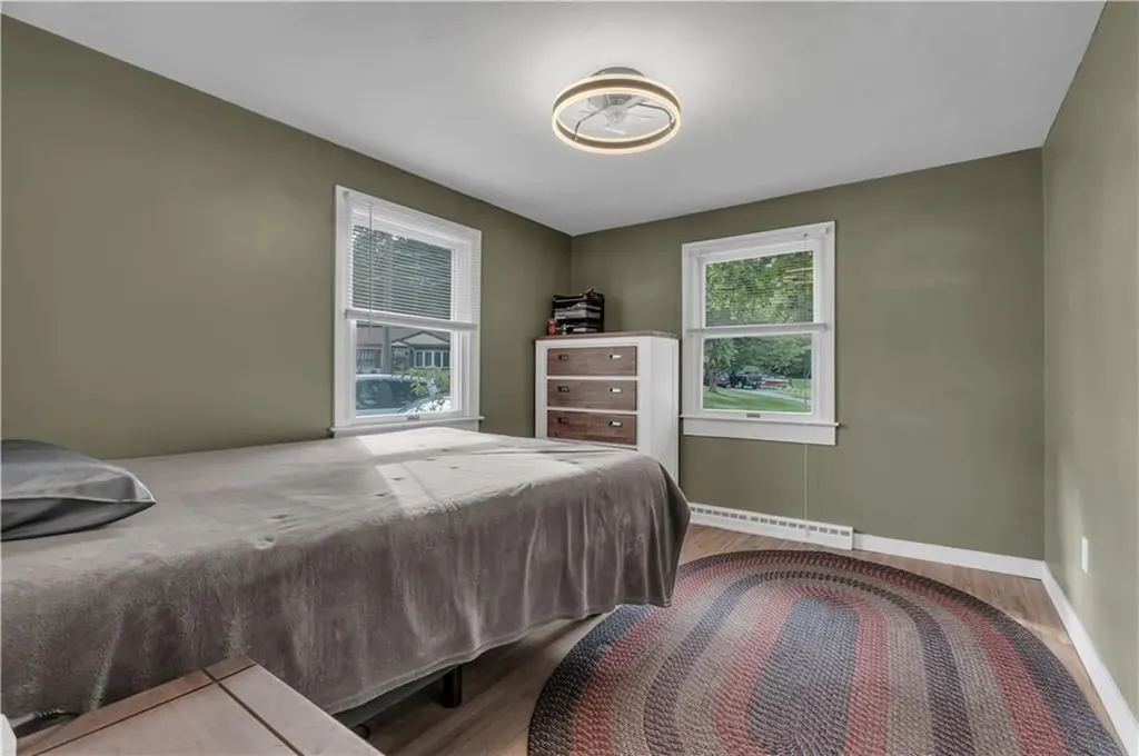 32 Wade Road Woonsocket RI 02895