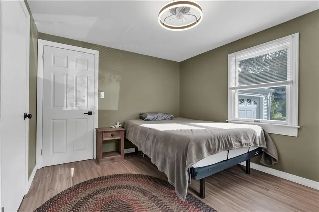32 Wade Road Woonsocket RI 02895
