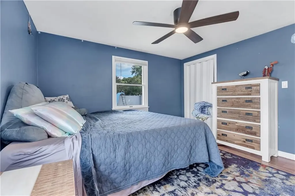 32 Wade Road Woonsocket RI 02895