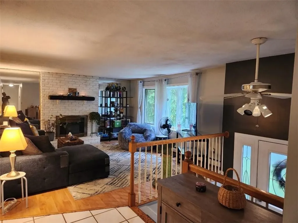 57 Lonsdale Street West Warwick RI 02893