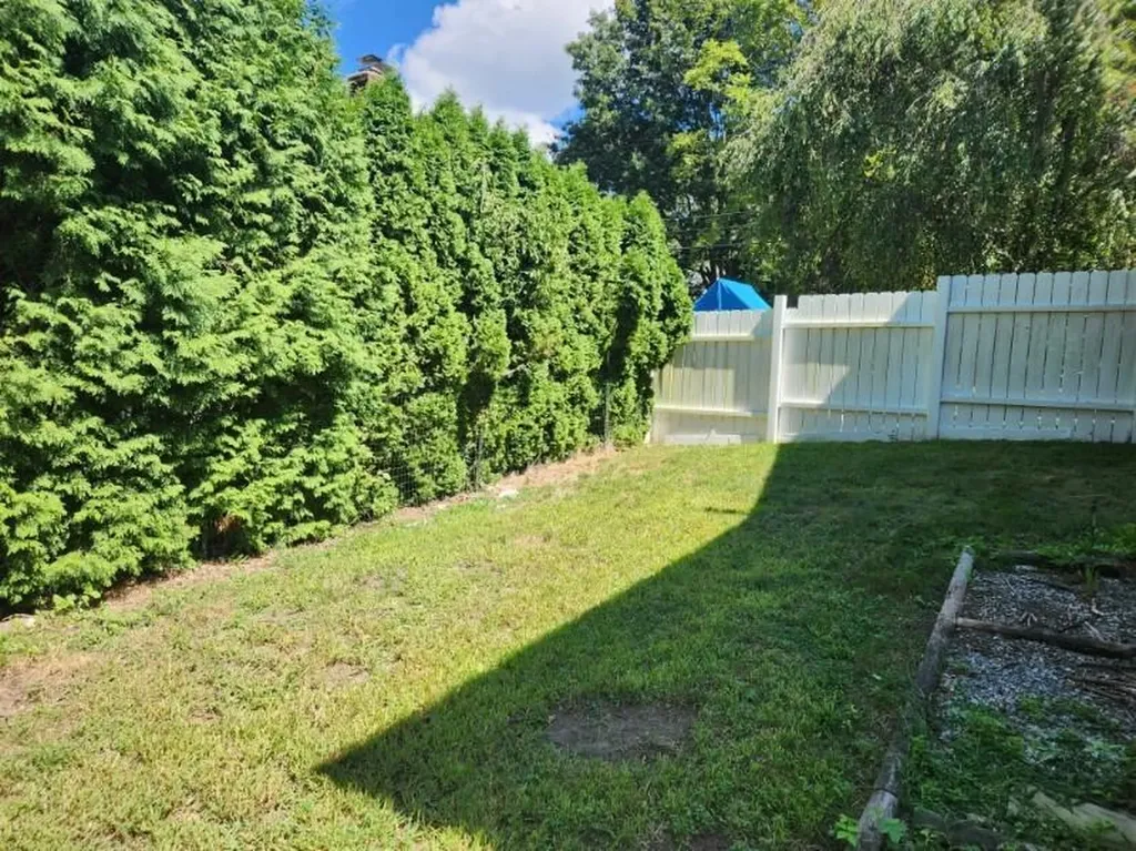 57 Lonsdale Street West Warwick RI 02893
