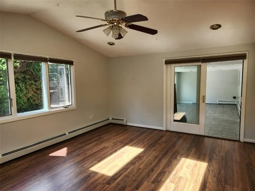 57 Lonsdale Street West Warwick RI 02893