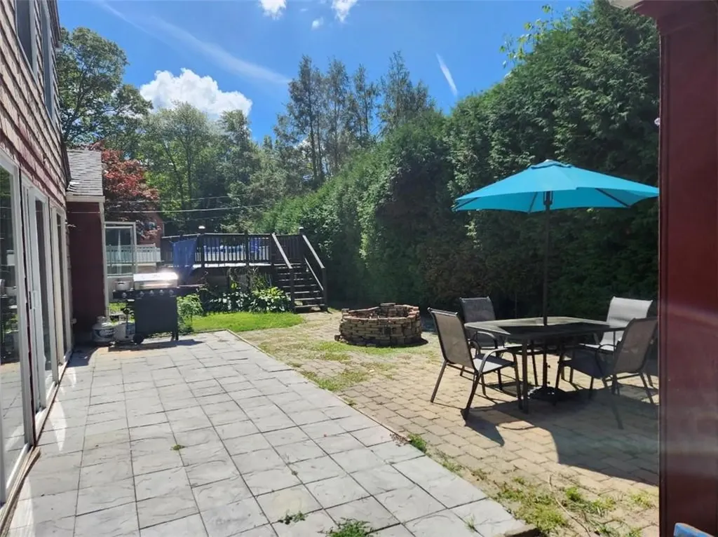 57 Lonsdale Street West Warwick RI 02893