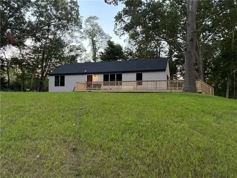 165 Scrabbletown Road North Kingstown RI 02852