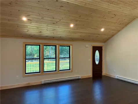 165 Scrabbletown Road North Kingstown RI 02852