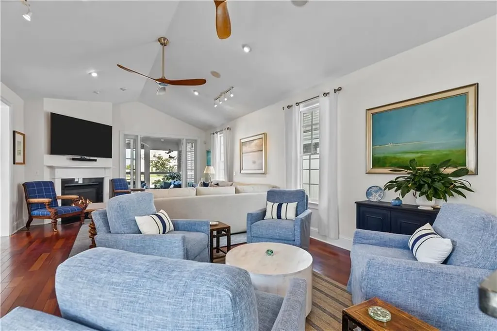 59 Carnegie Harbor Drive Portsmouth RI 02871