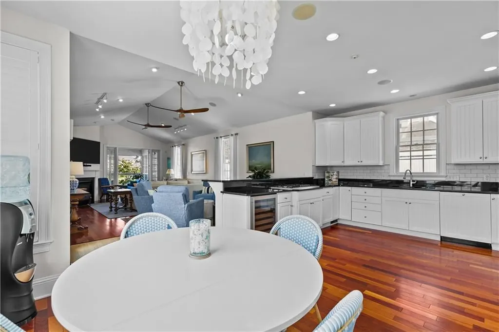 59 Carnegie Harbor Drive Portsmouth RI 02871