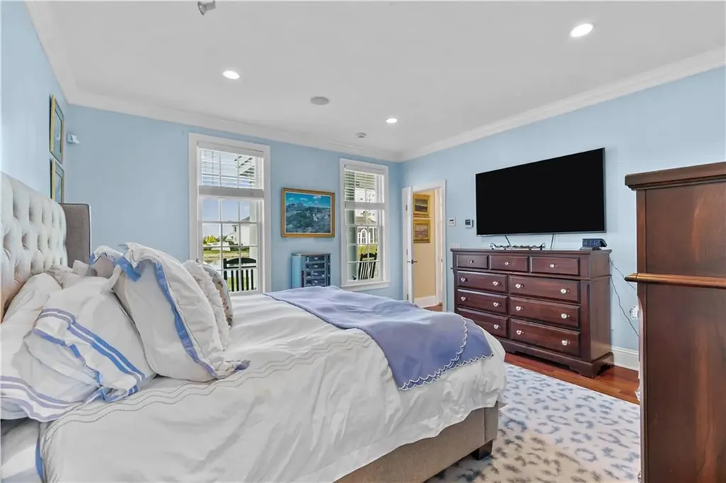 59 Carnegie Harbor Drive Portsmouth RI 02871