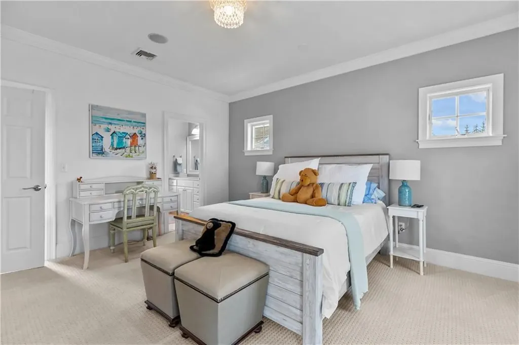 59 Carnegie Harbor Drive Portsmouth RI 02871
