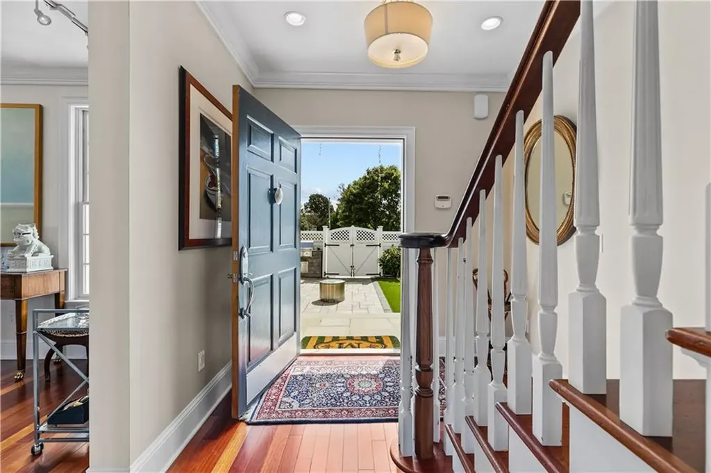 59 Carnegie Harbor Drive Portsmouth RI 02871