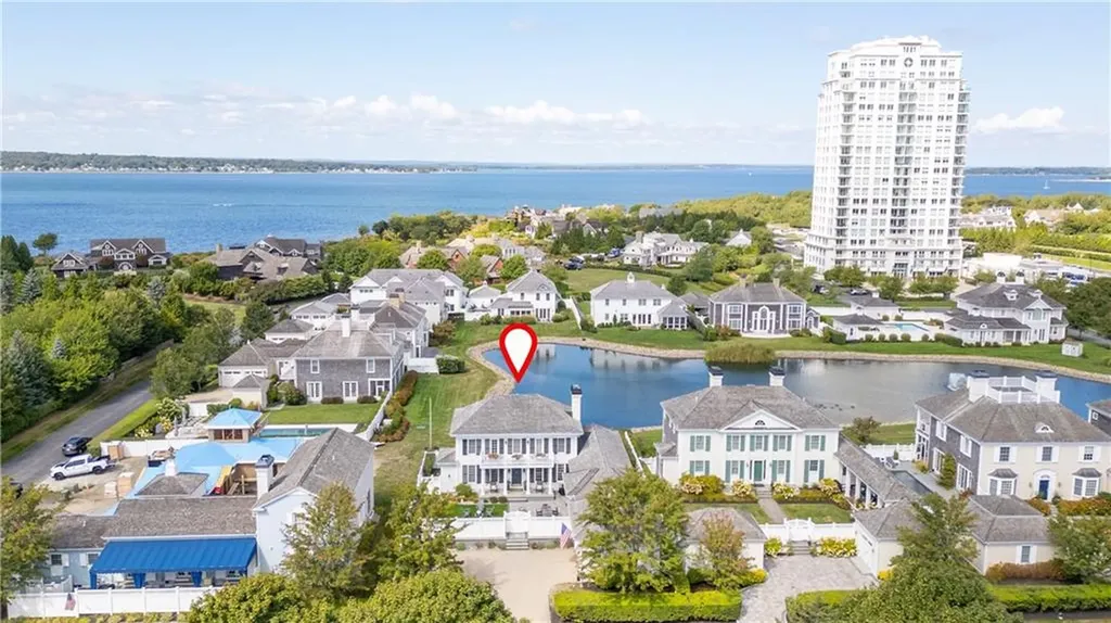 59 Carnegie Harbor Drive Portsmouth RI 02871