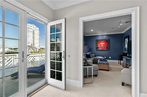 59 Carnegie Harbor Drive Portsmouth RI 02871