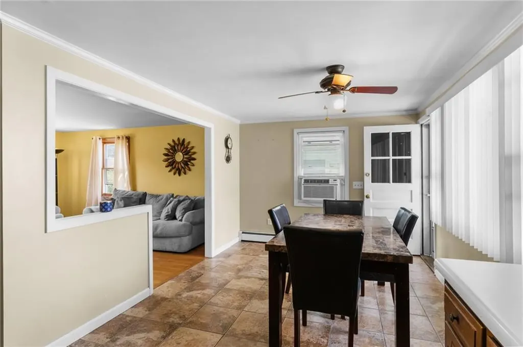 35 Auburn Avenue Johnston RI 02919