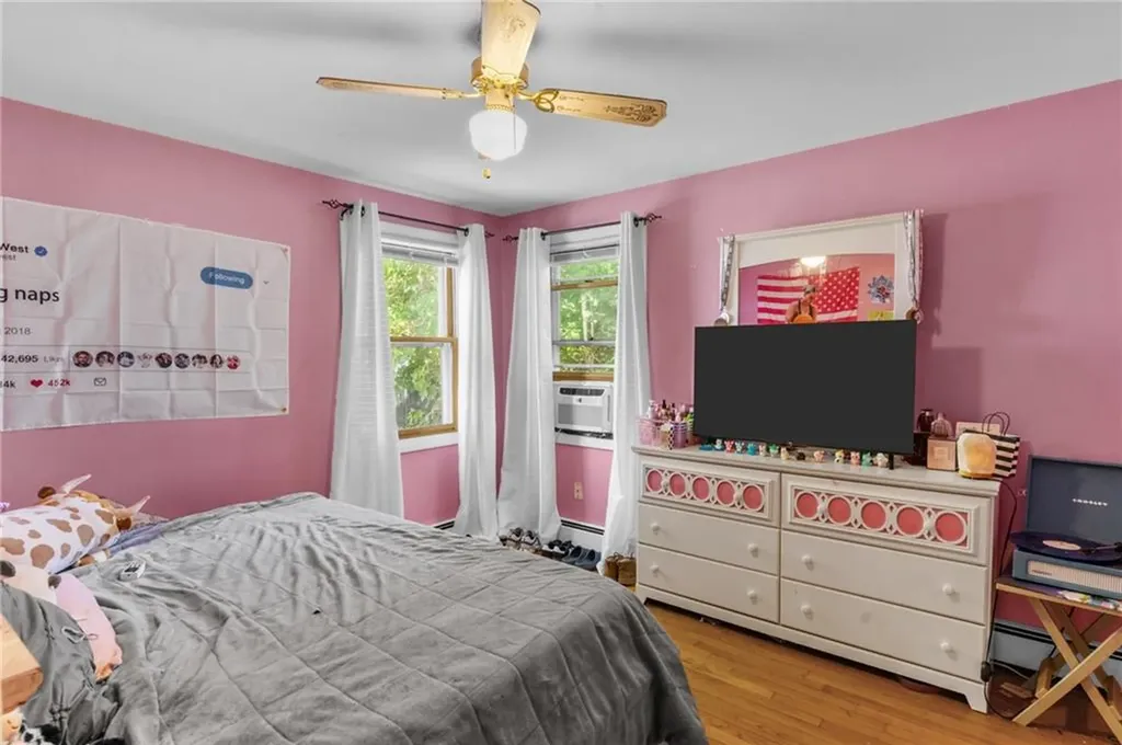 35 Auburn Avenue Johnston RI 02919