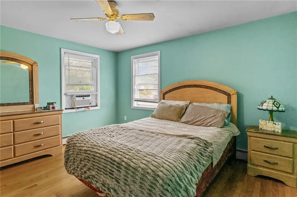 35 Auburn Avenue Johnston RI 02919