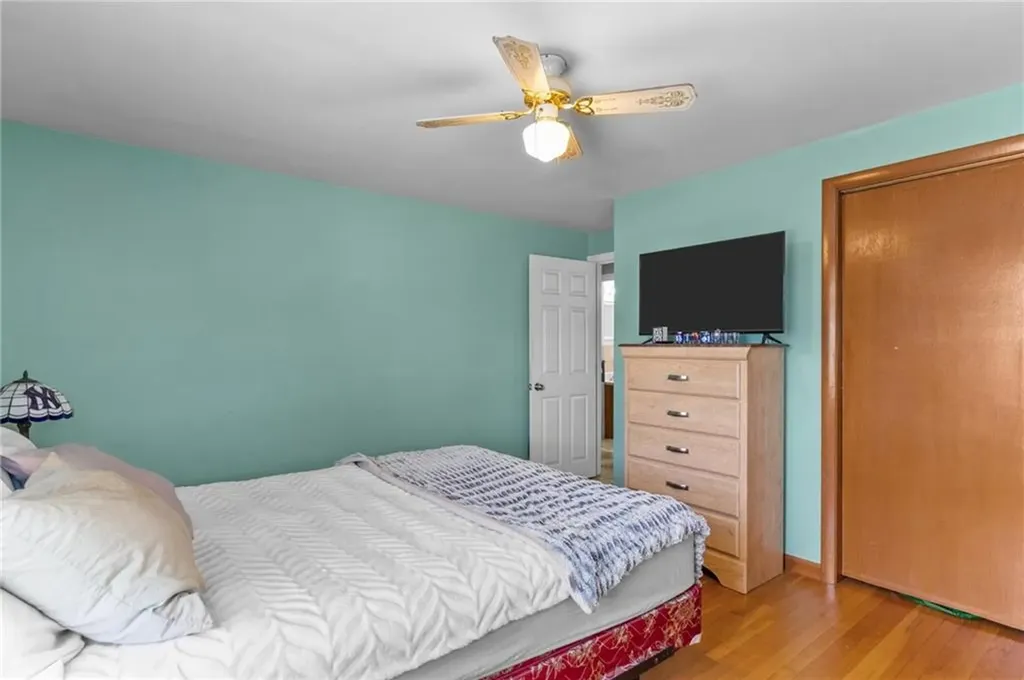 35 Auburn Avenue Johnston RI 02919