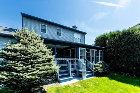 9 East Lake View Drive North Providence RI 02904