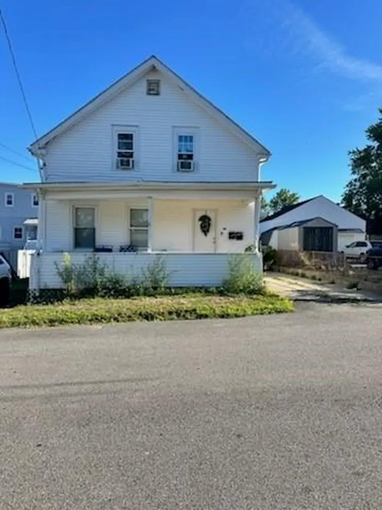 35 Manson Avenue Warwick RI 02888