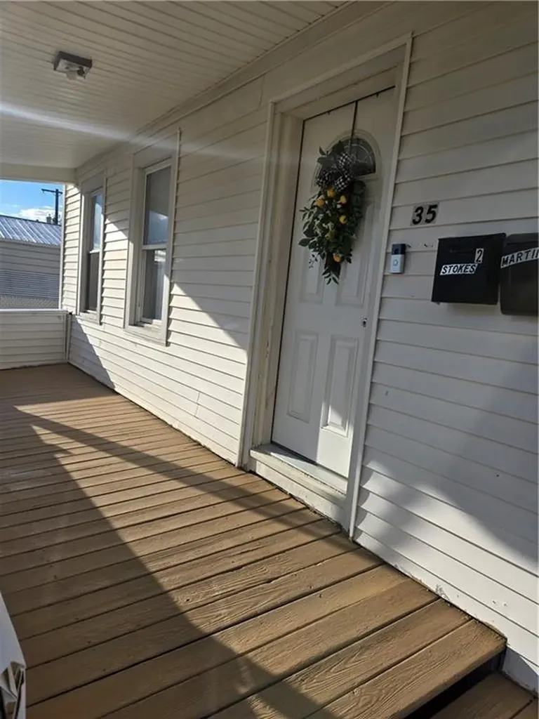 35 Manson Avenue Warwick RI 02888