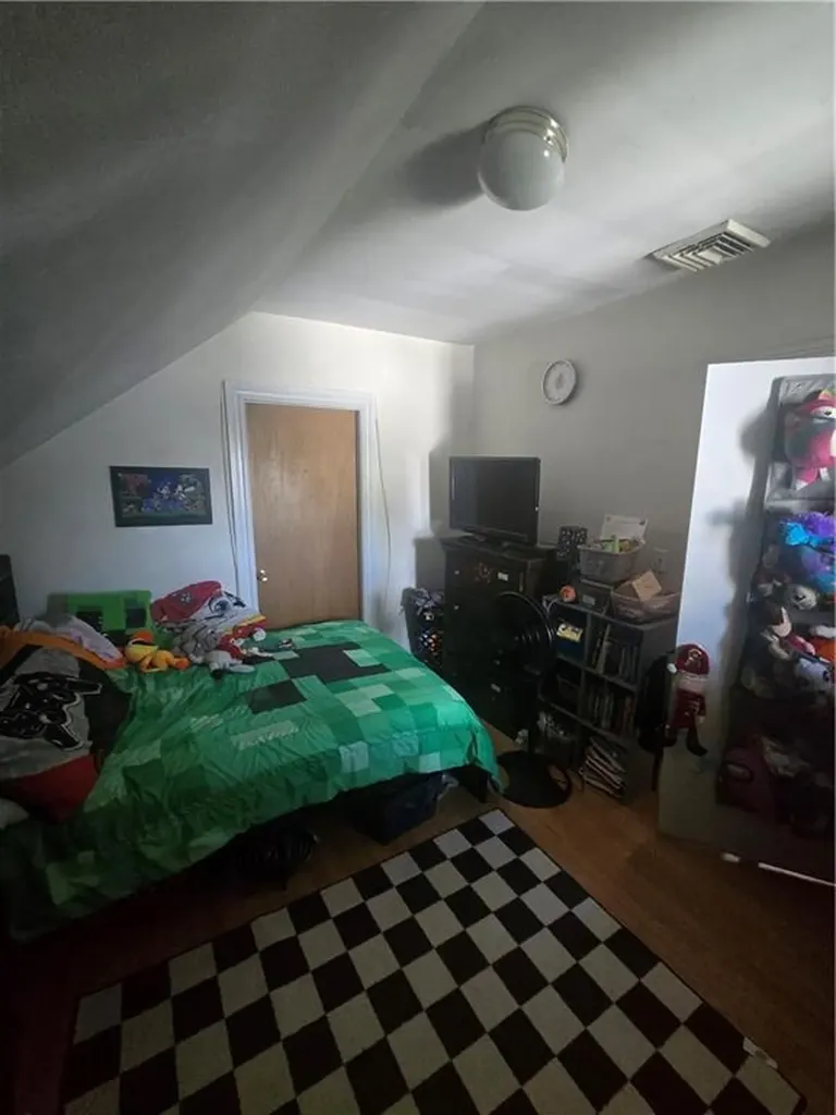 35 Manson Avenue Warwick RI 02888