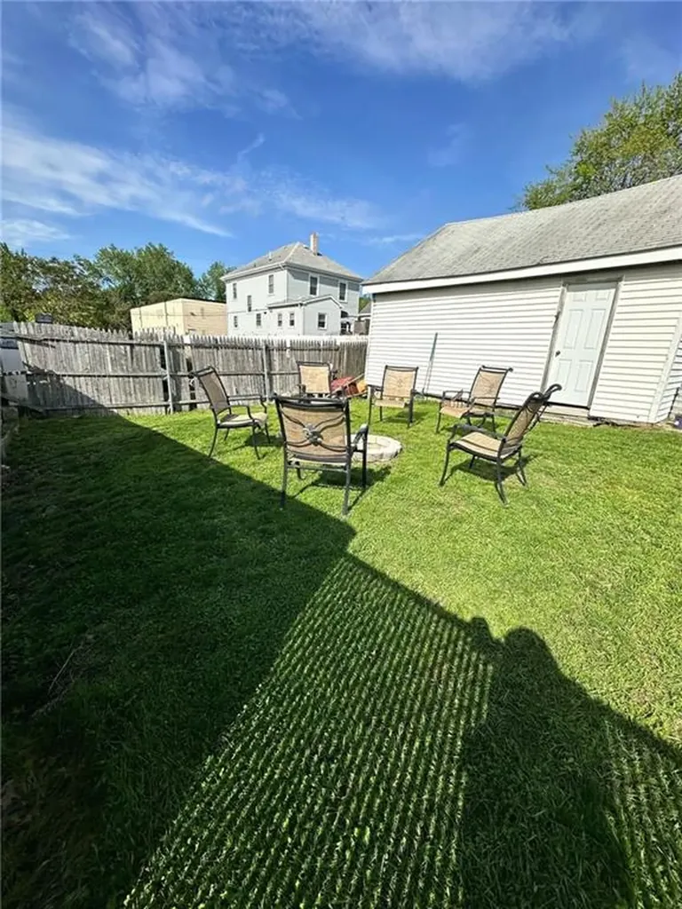 35 Manson Avenue Warwick RI 02888