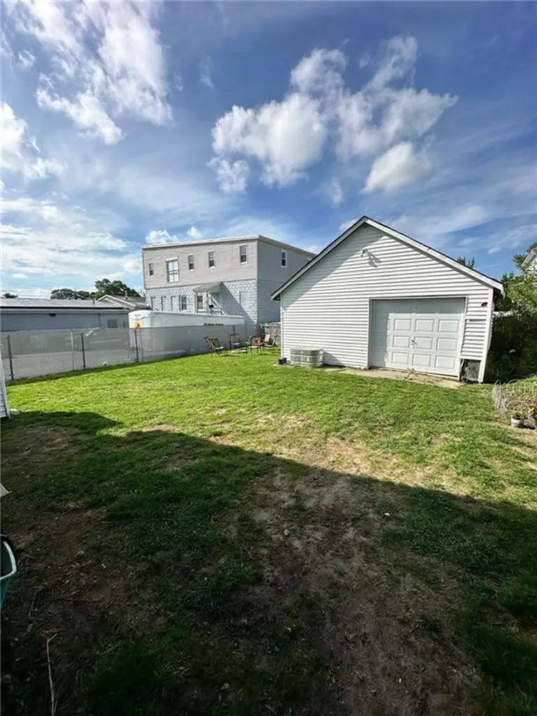 35 Manson Avenue Warwick RI 02888