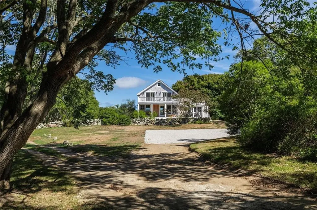 804 Mohegan Trail Block Island RI 02807