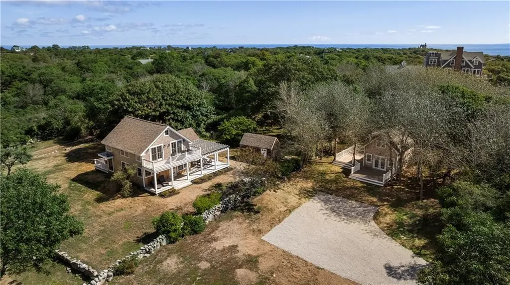 804 Mohegan Trail Block Island RI 02807