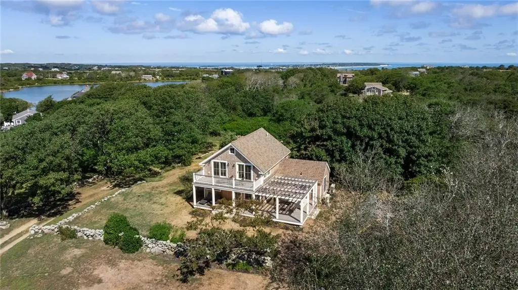 804 Mohegan Trail Block Island RI 02807