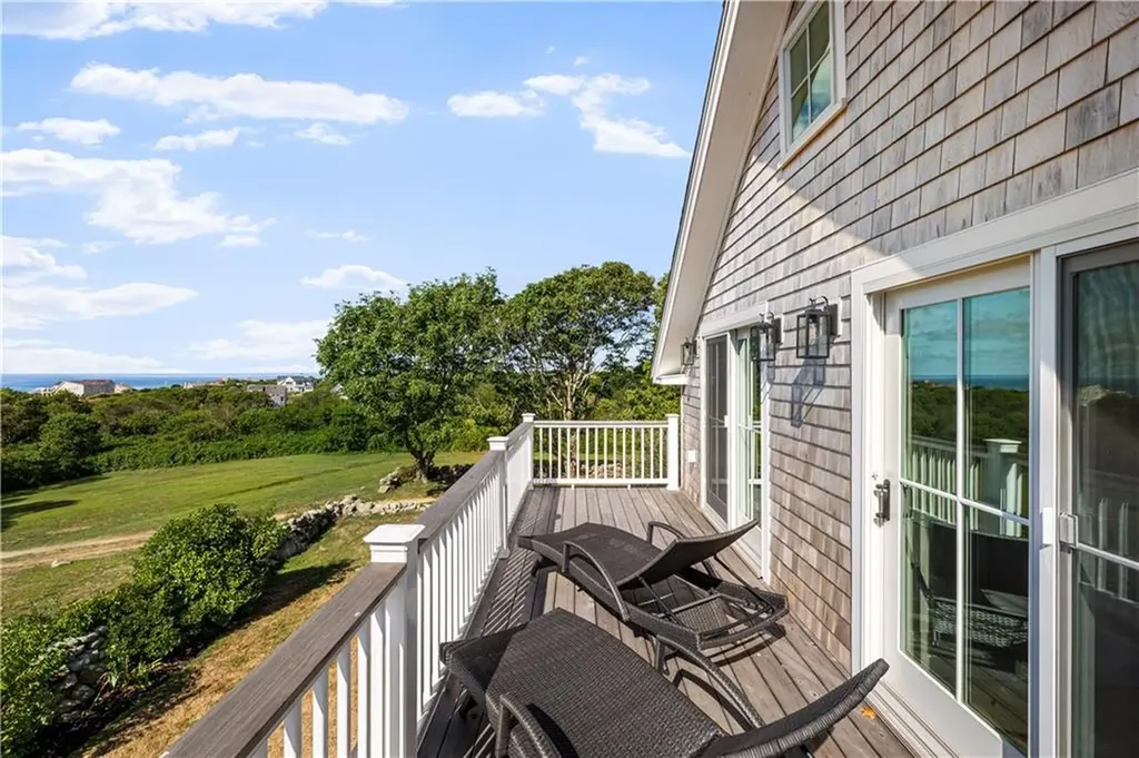 804 Mohegan Trail Block Island RI 02807