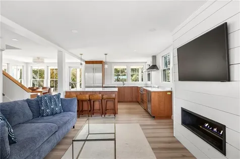 804 Mohegan Trail Block Island RI 02807